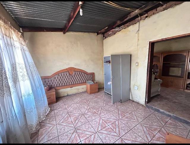 5 BEDROOM HOUSE FOR SALE IN KWA THEMA